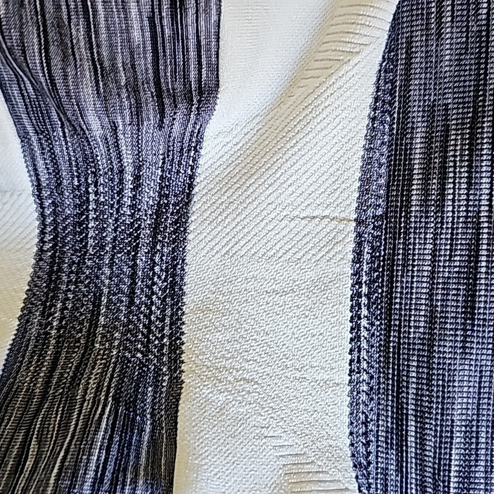 Danskin Now gray and‎ white striped sports bra. Razor back. - Picture 2 of 7